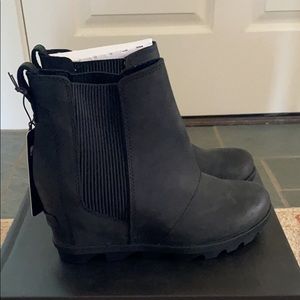 Sorel Joan of Arctic Chelsea Wedges